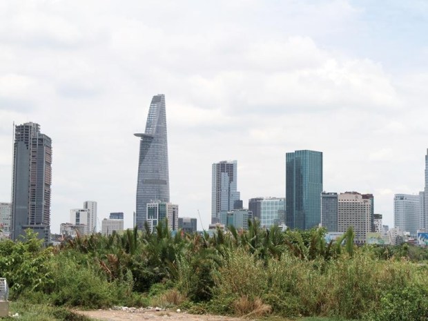 Giá giao dịch nhà đất tại Tp HCM đang tăng chóng mặt như thế nào?